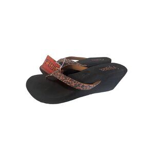 Flojos NWT Womens Sz 10  4.5" Wedge Sandals With Leopard Print‎ Straps